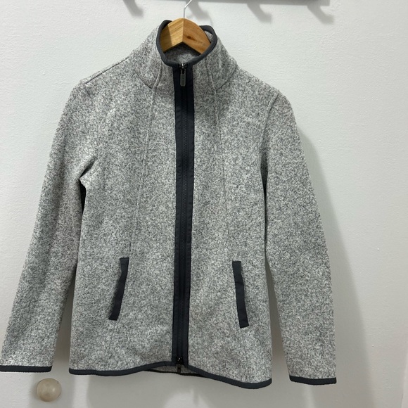 Lululemon Grey Zip - Picture 2 of 5